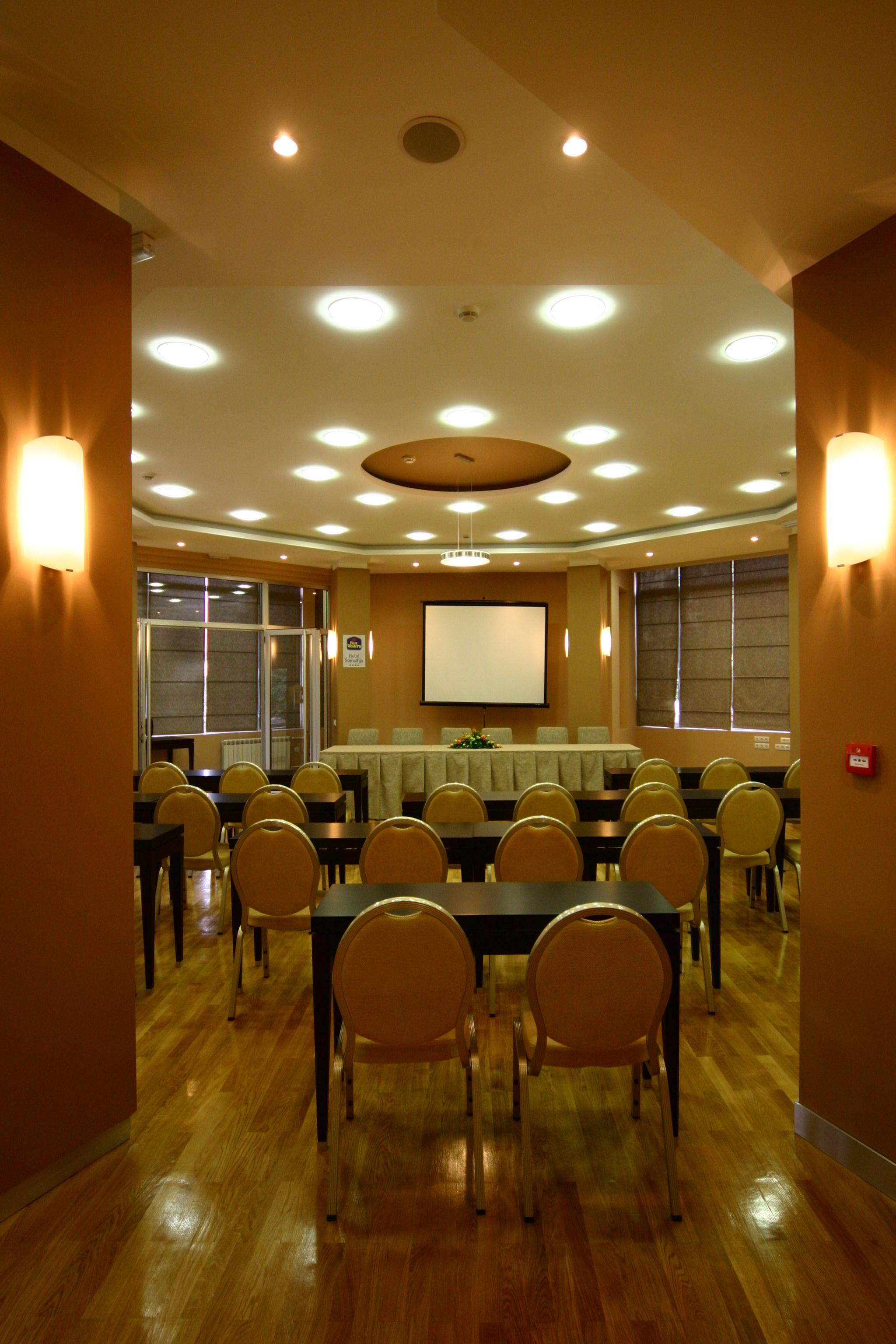 Hotel Sumadija Belgrad Exteriör bild