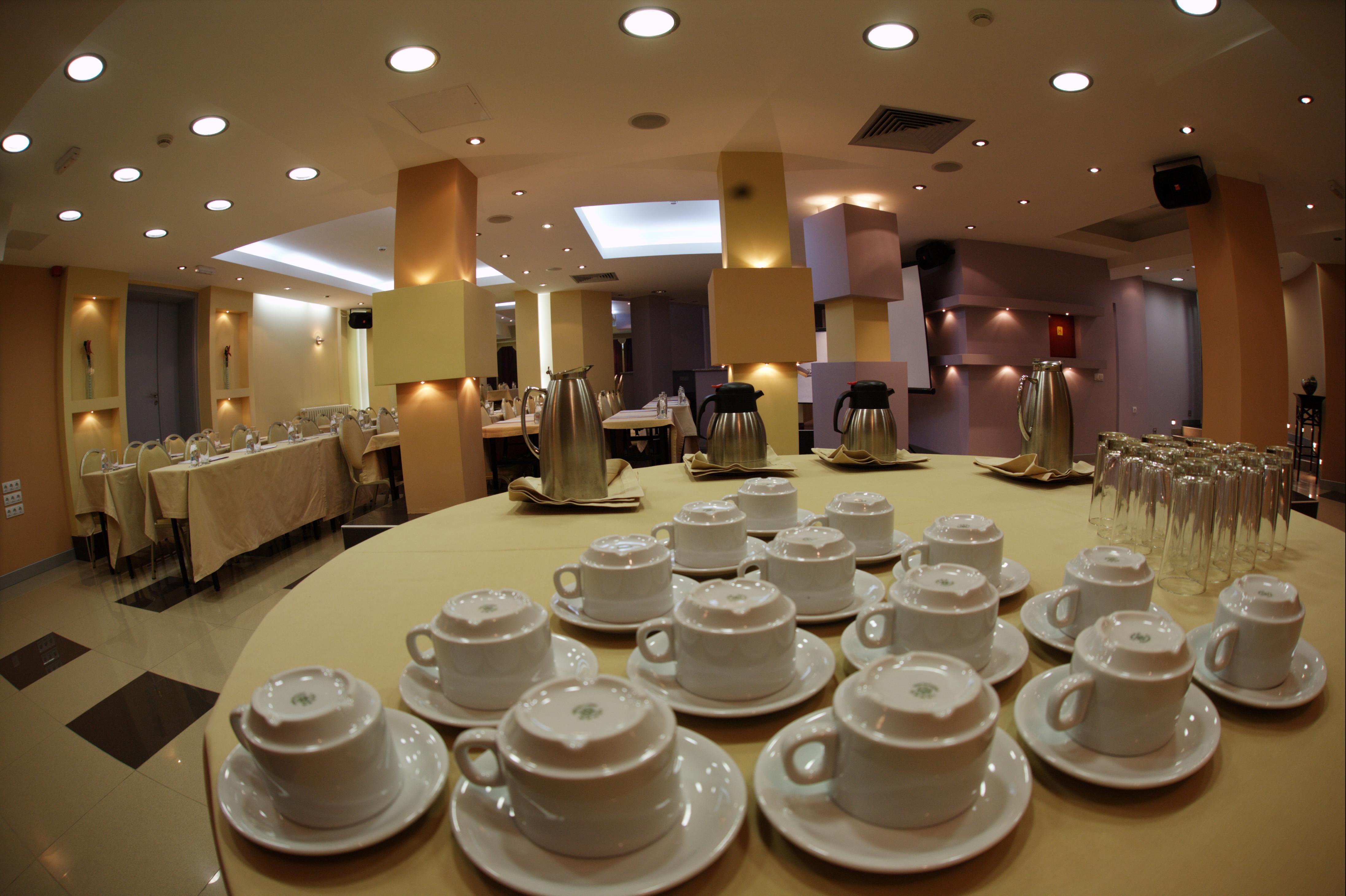 Hotel Sumadija Belgrad Exteriör bild